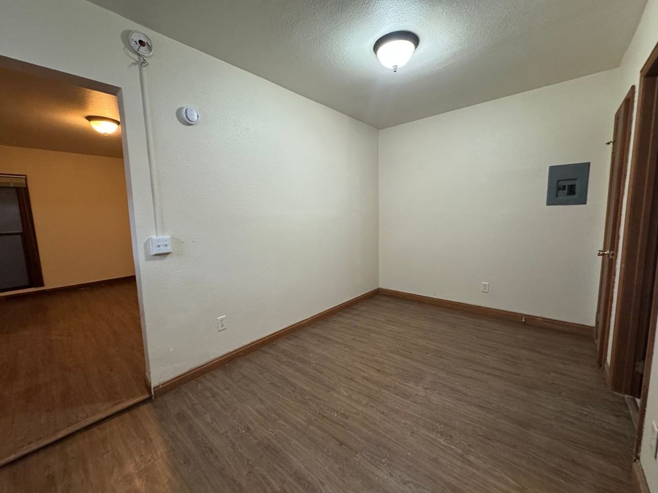 Regis Apartments - Photo 5 of 16