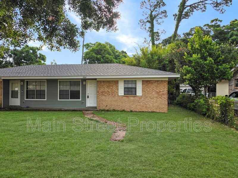 7816 Sabra Dr - Photo 2 of 13
