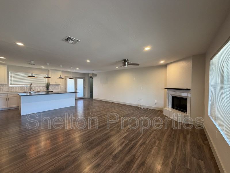 3129 E Turney Ave - Photo 2 of 27