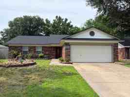 featured image of 9313 Houston St