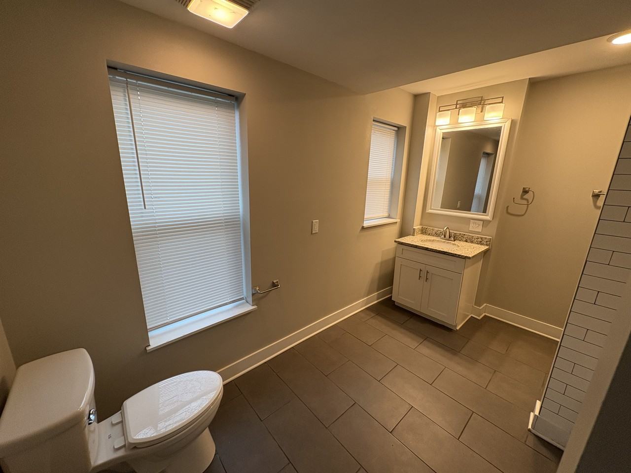 1621-31 Oak St Columbus, OH 43205 - Photo 7 of 11