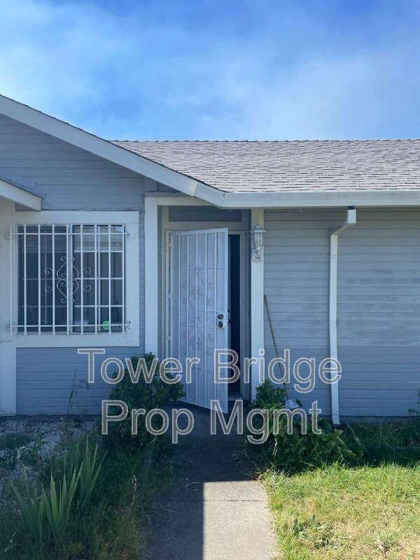 4068 Fawn Cir - Photo 3 of 17