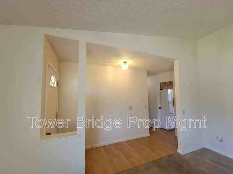 4068 Fawn Cir - Photo 5 of 17