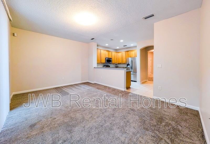 3617 Hartsfield Forest Cir - Photo 4 of 22