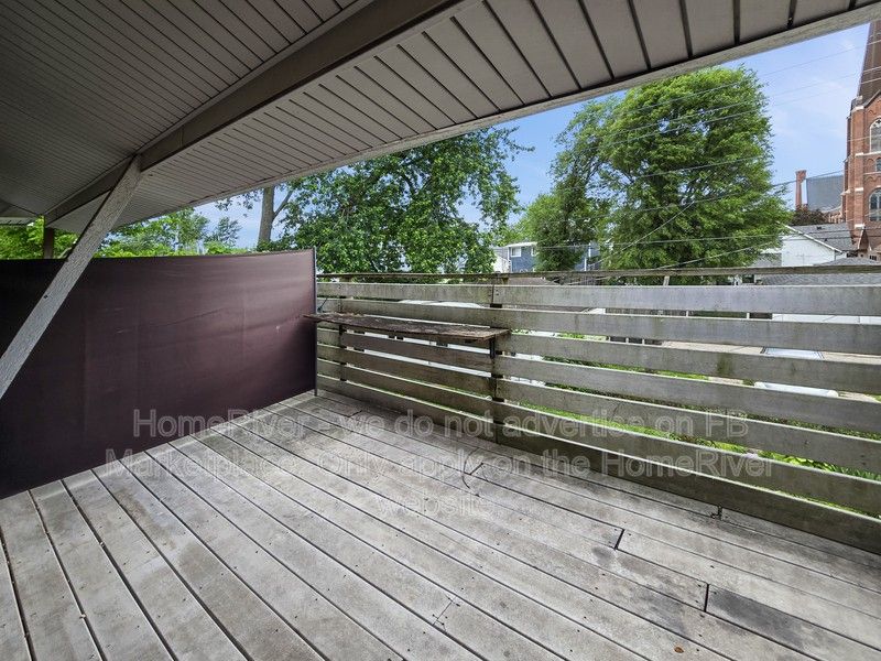 1524 S Talbott St #3 - Photo 6 of 17