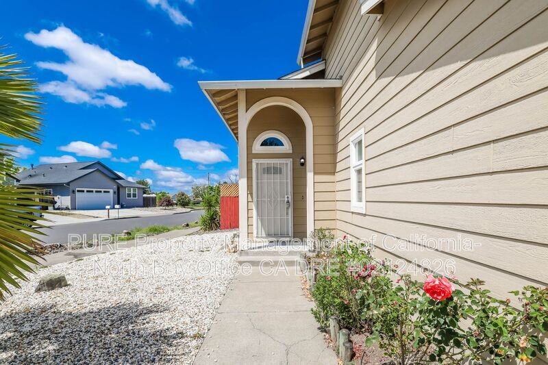3465 Walnut Grove St - Photo 2 of 31