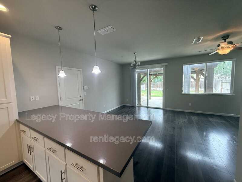 4426 Dry Creek Rd - Photo 5 of 29