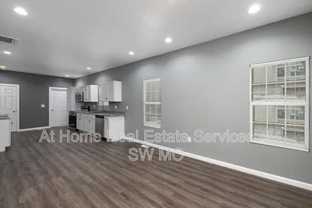 2437 N Lyon Ave - Photo 1 of 1