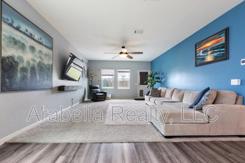 12667 Corona Borealis - Photo 5 of 39