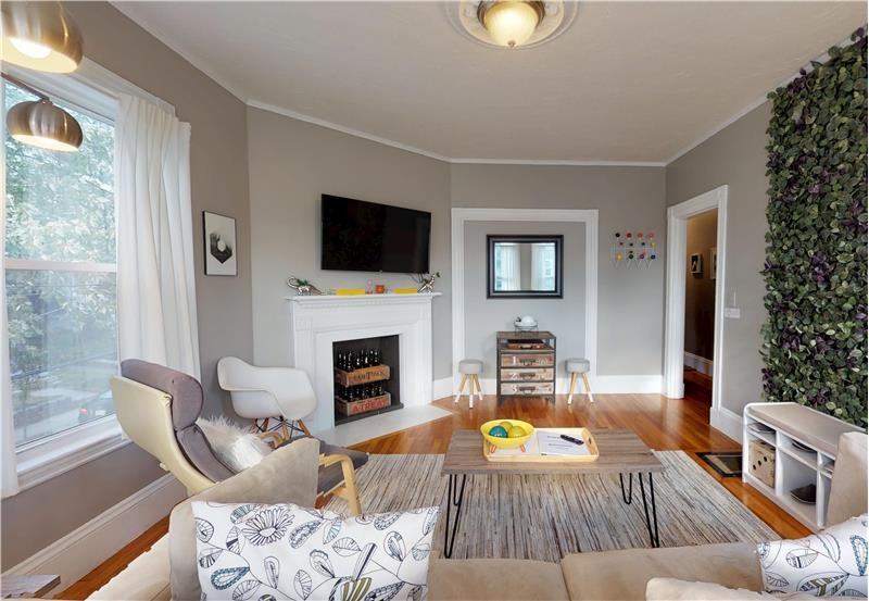 15 Draper St #2 - Photo 2 of 18