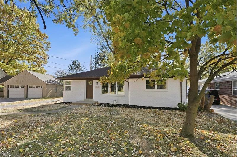 1020 Northlawn Dr - Photo 2 of 20
