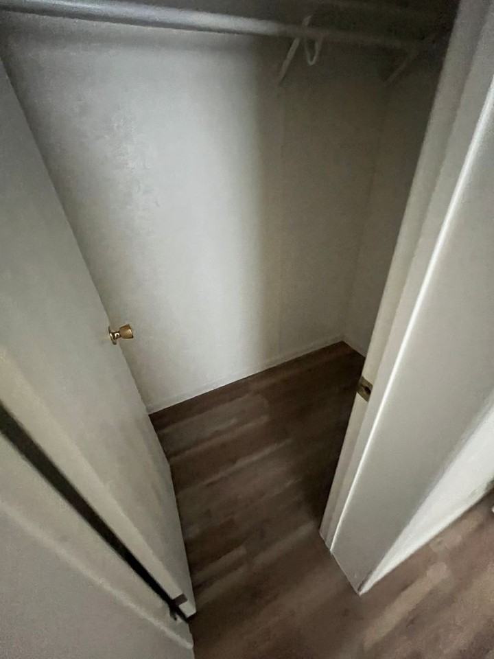 150 Venus Cir - Photo 6 of 12