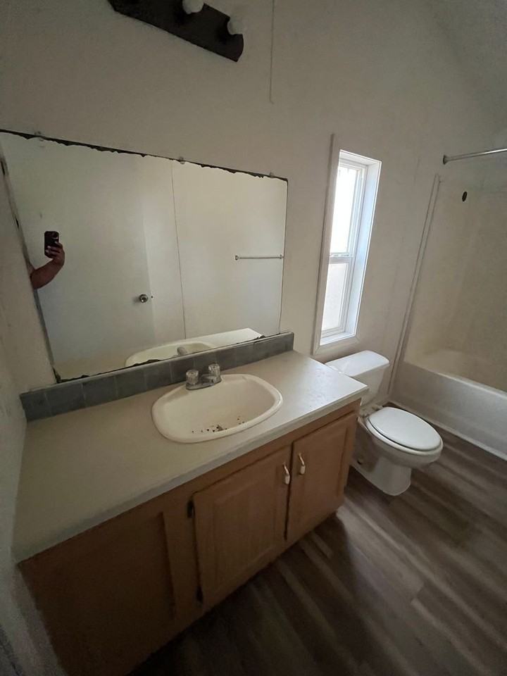 150 Venus Cir - Photo 7 of 12