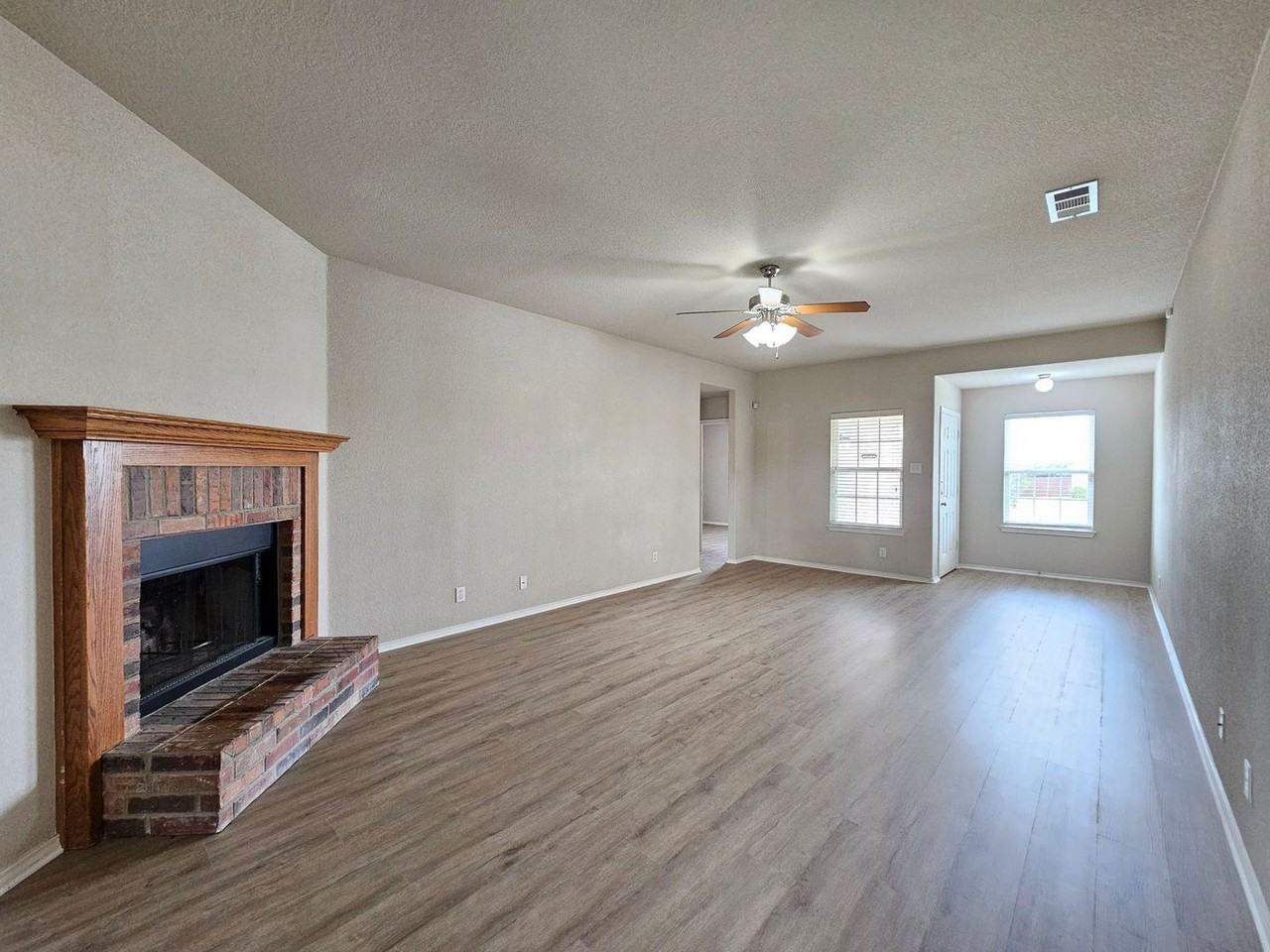 3804 Ida Dr - Photo 7 of 18