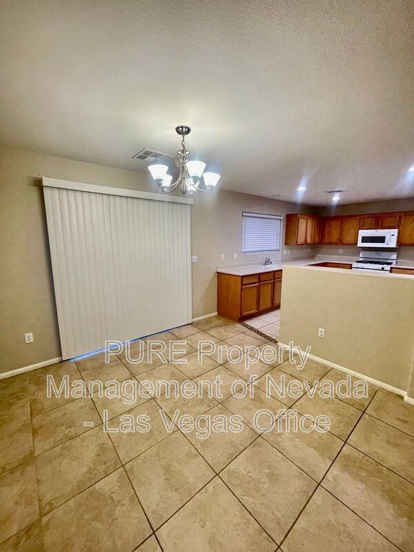 3528 Laguna Veneta Ave - Photo 6 of 35