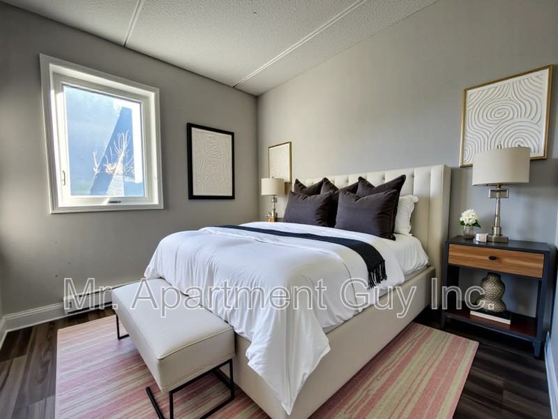 295 Erb St W #202 - Photo 4 of 14