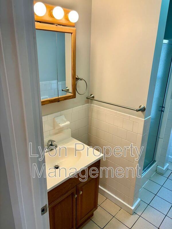 243 East St #1F - Photo 6 of 13