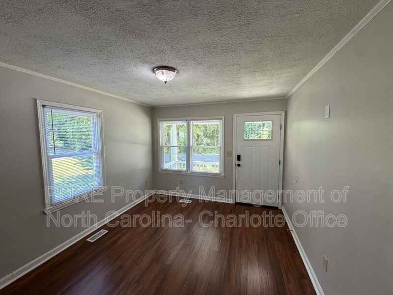 680 Tulsa Ct Nw - Photo 7 of 26