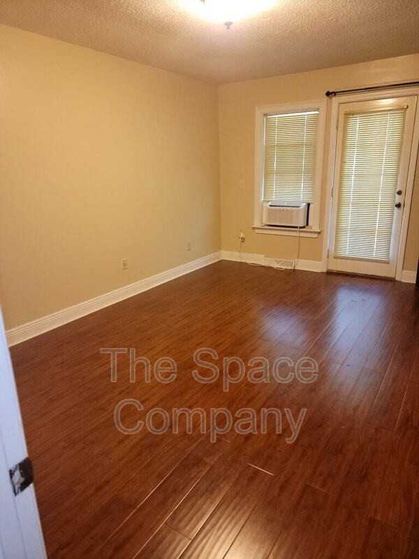 278 Fleming Rd #A - Photo 2 of 6