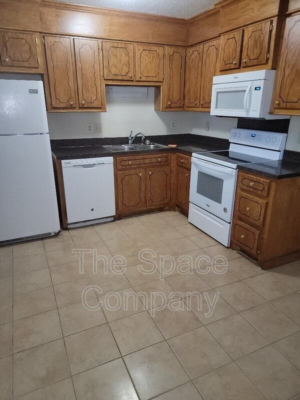 278 Fleming Rd #A - Photo 5 of 6