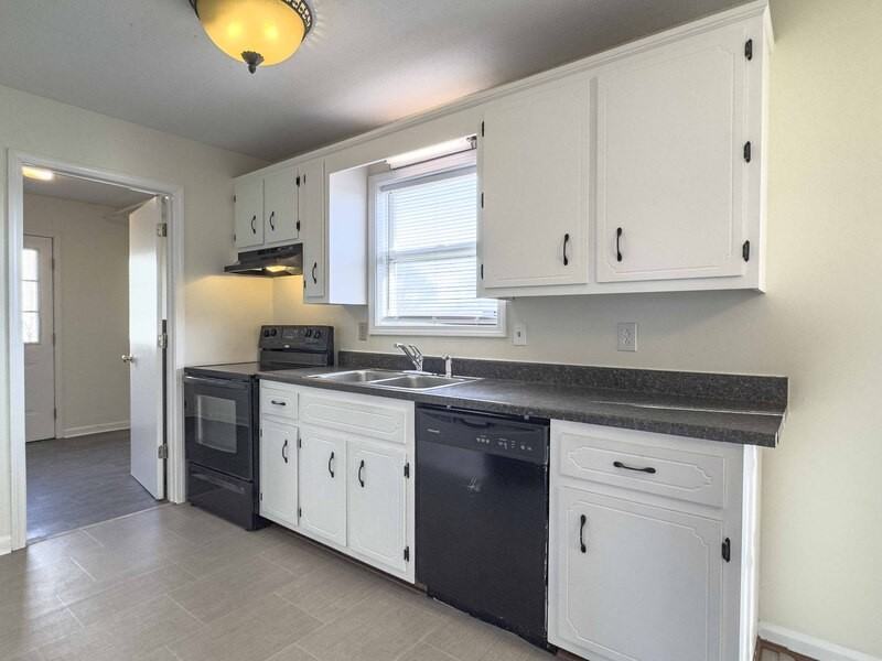 104 Waterford Dr #NA - Photo 5 of 16