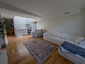 1934 Green St - Photo 1 of 1