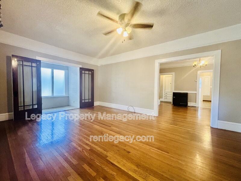 2300 E St - Photo 4 of 20