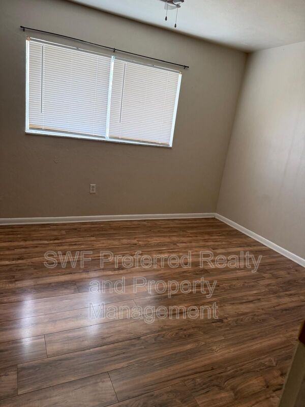 1418 Se 8th Ter #7 - Photo 2 of 7