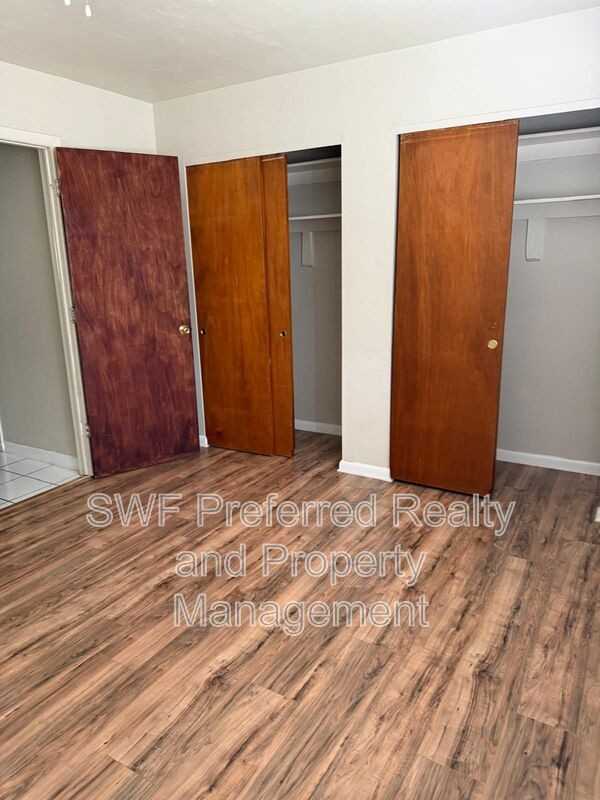 1418 Se 8th Ter #7 - Photo 5 of 7