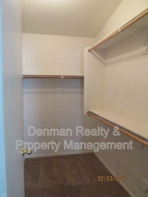 1124 E Maddison St - Photo 6 of 9