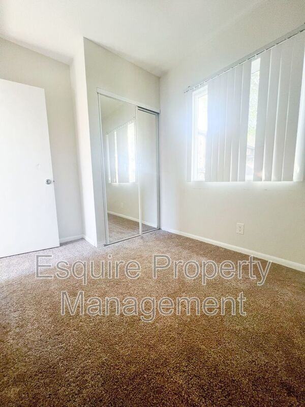 309 Hill St #B - Photo 4 of 5