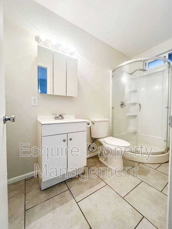 309 Hill St #B - Photo 5 of 5