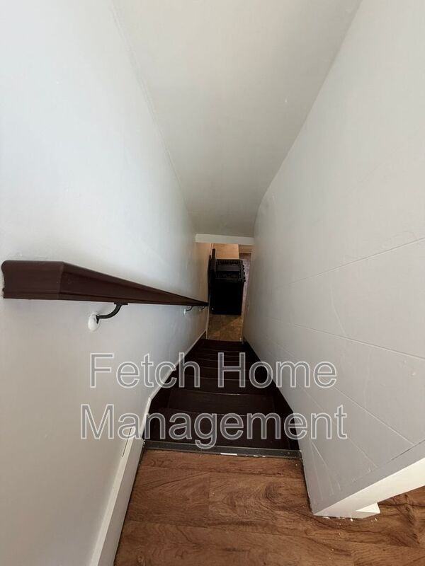 236 W Mifflin St - Photo 7 of 19