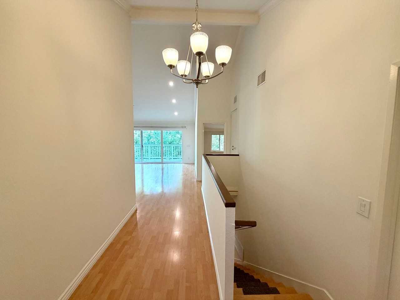 5708 Camelia Ln - Photo 5 of 44