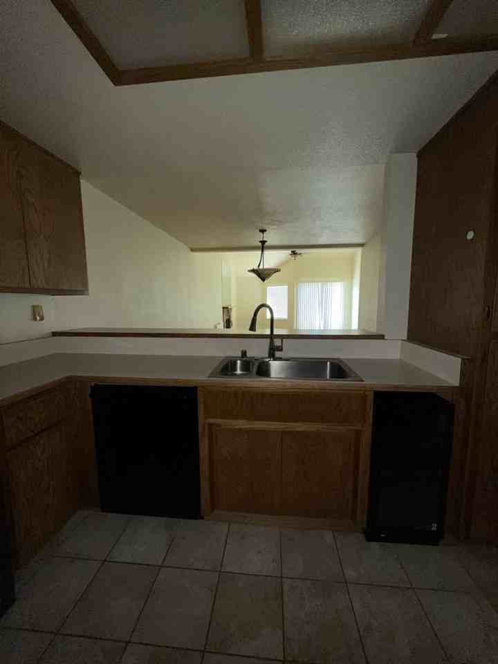 10 Royale Ave #37 - Photo 6 of 13