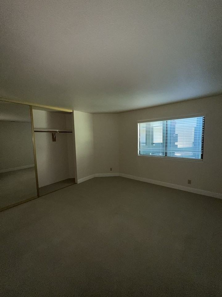 10 Royale Ave #37 - Photo 7 of 13