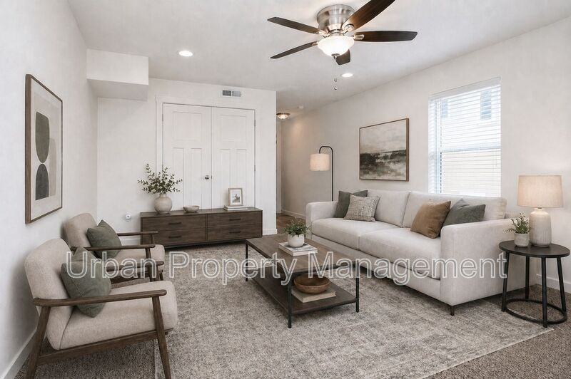 652 Northeast* - Photo 4 of 28