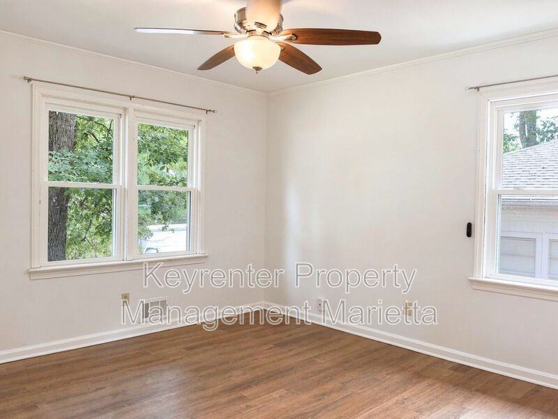 101 Worthington Dr - Photo 5 of 20
