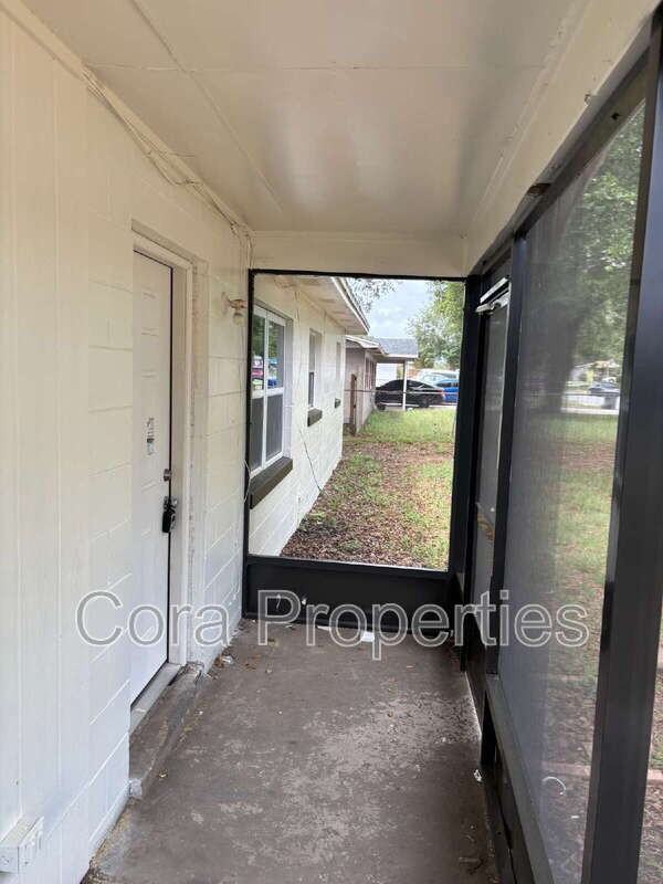 2436 Lilly St - Photo 2 of 26