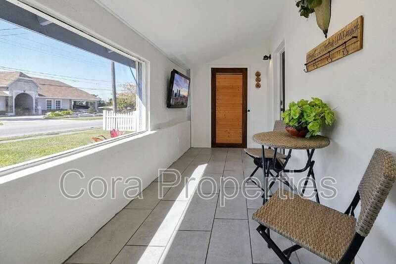 608 Claude Holmes Sr Ave - Photo 2 of 17