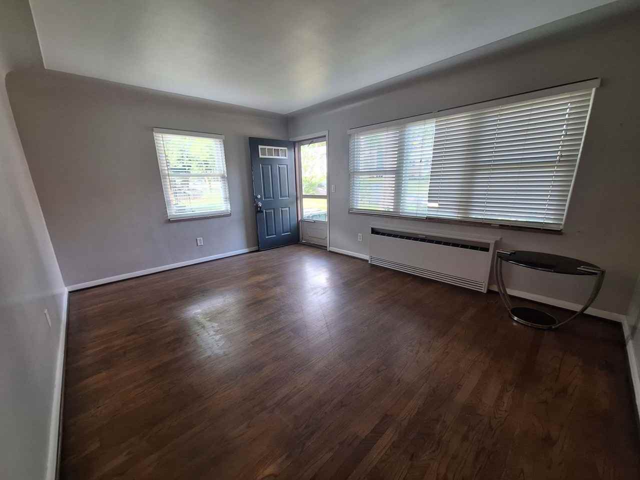 321 N Alice Ave - Photo 3 of 19