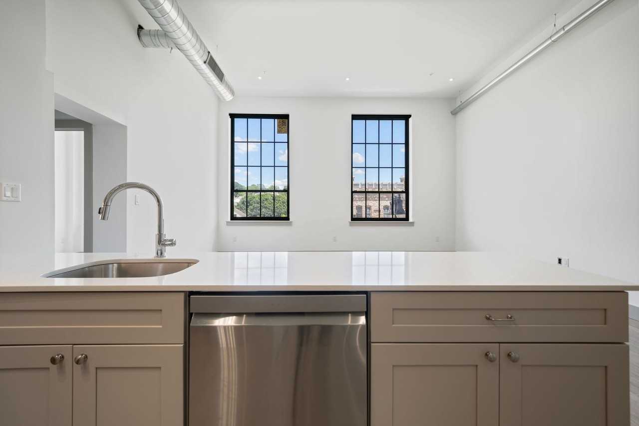 Five Point Flats - Photo 2 of 33