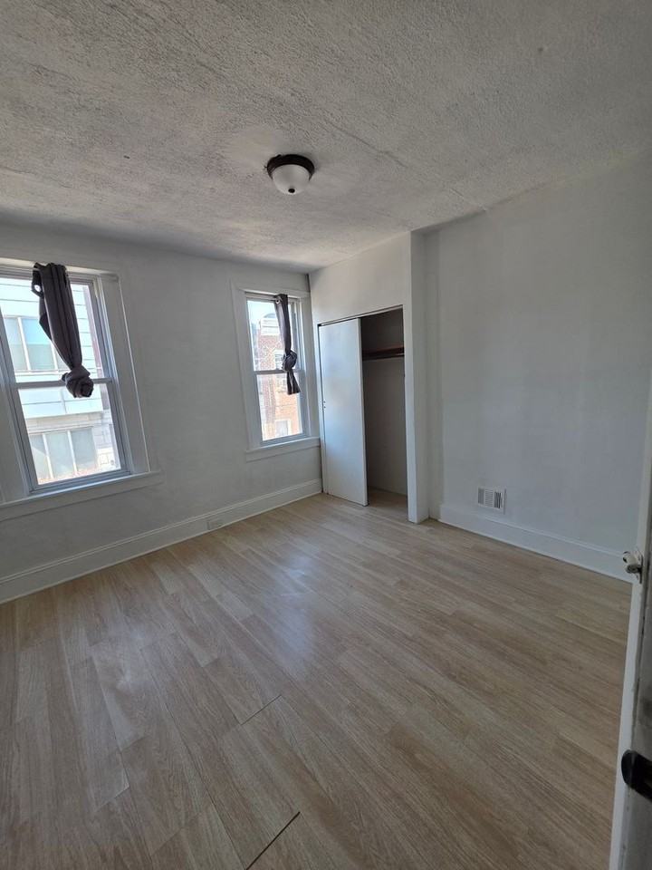 2228 Cross St - Photo 3 of 7