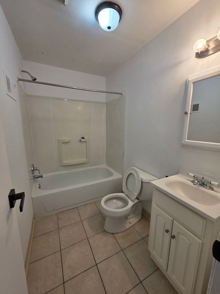 2228 Cross St - Photo 6 of 7