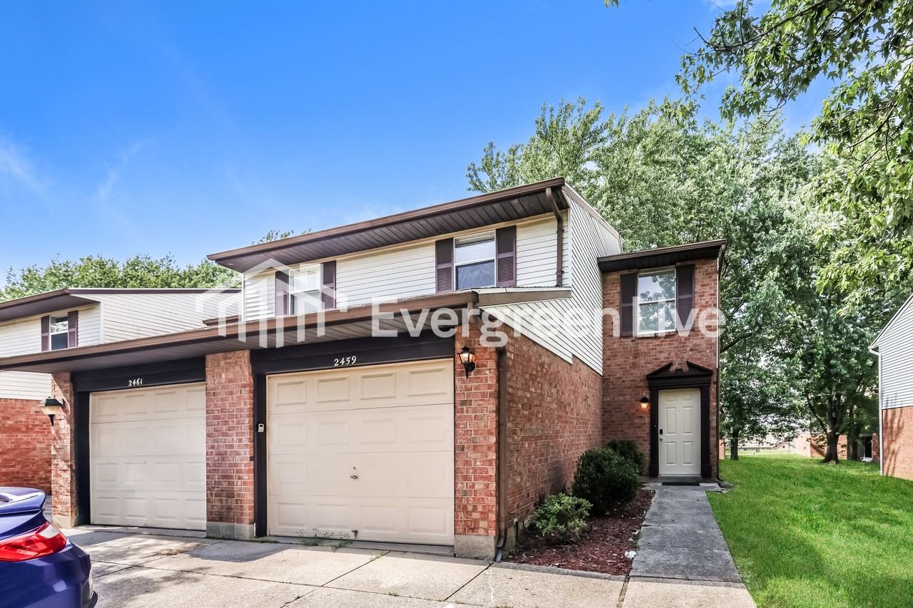 2459 Cross Village Dr - Photo 3 of 16