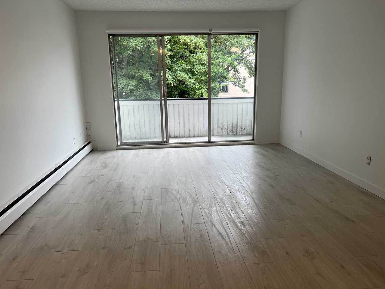 2225 West 8th Avenue #208 - Photo 4 of 5