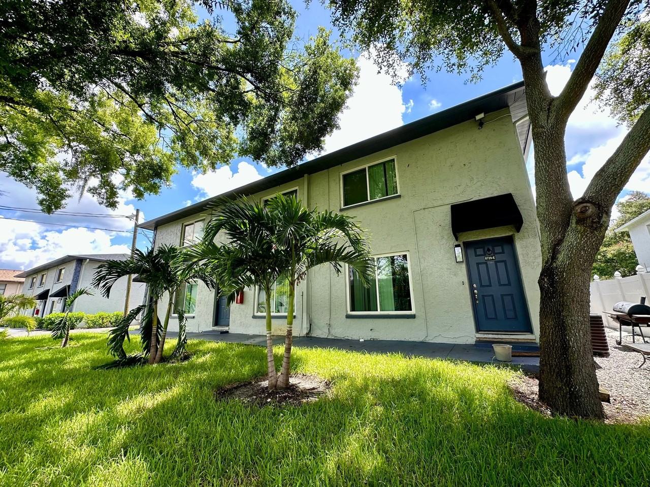 Village Townhomes - Photo 2 of 37