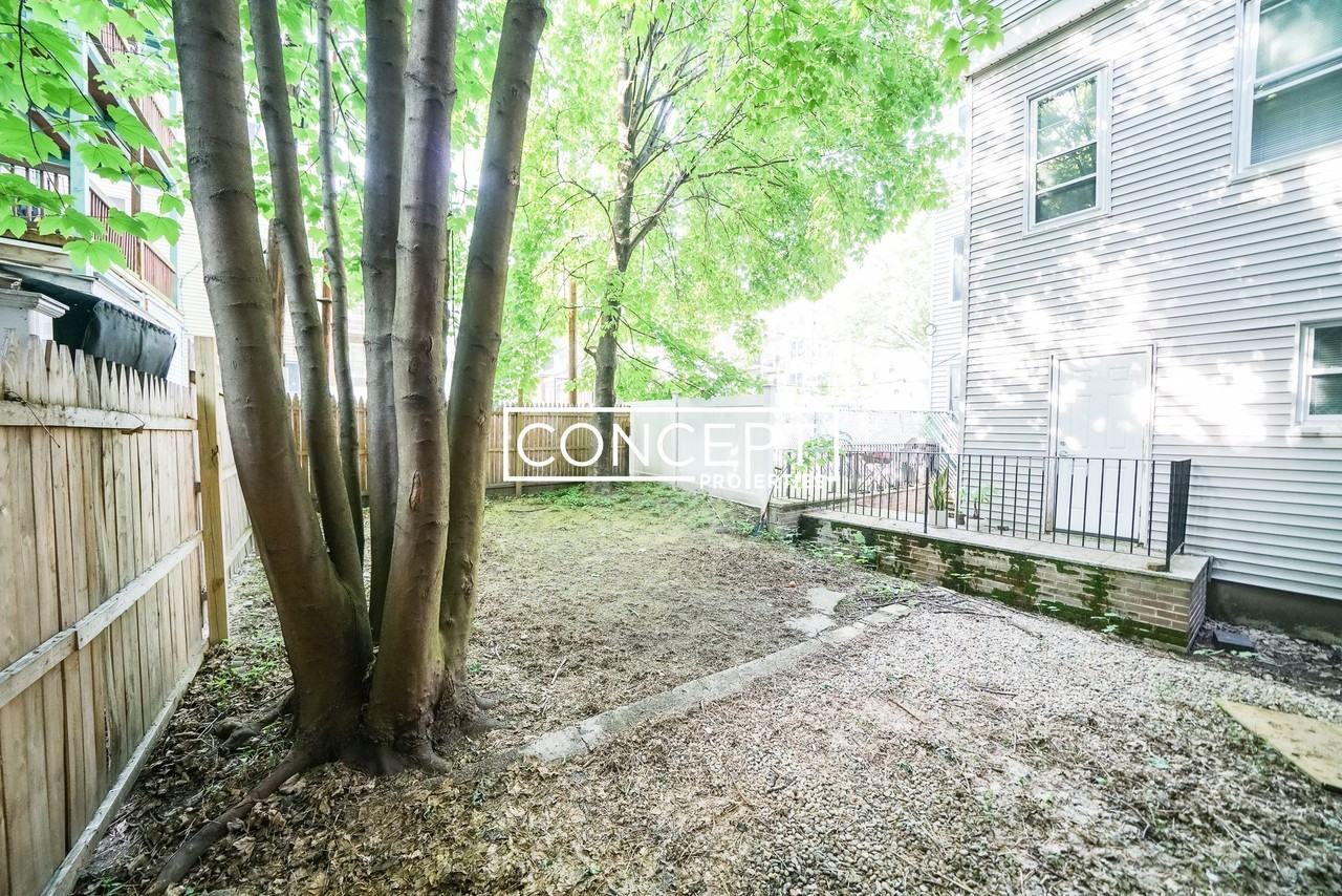 308 Saratoga St #1 - Photo 6 of 15