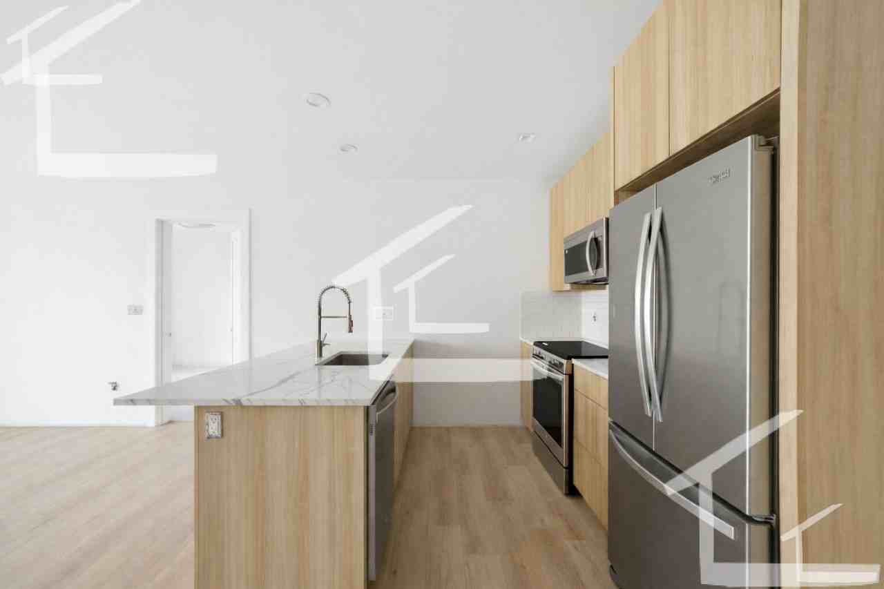 1049 Harry Agganis Way - Photo 4 of 9