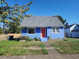 featured image of 1059 4th St